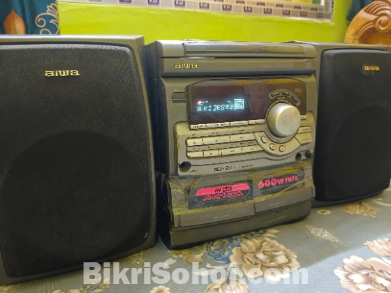 Aiwa sound system